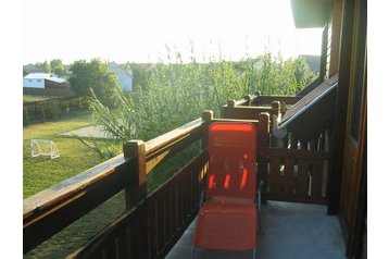 Hungrie Privát Hajdúszoboszló, Extérieur